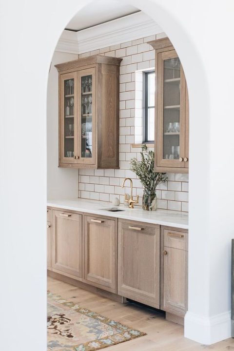 15 White Oak Cabinets for Your Kitchen - Pretty My Kitchen